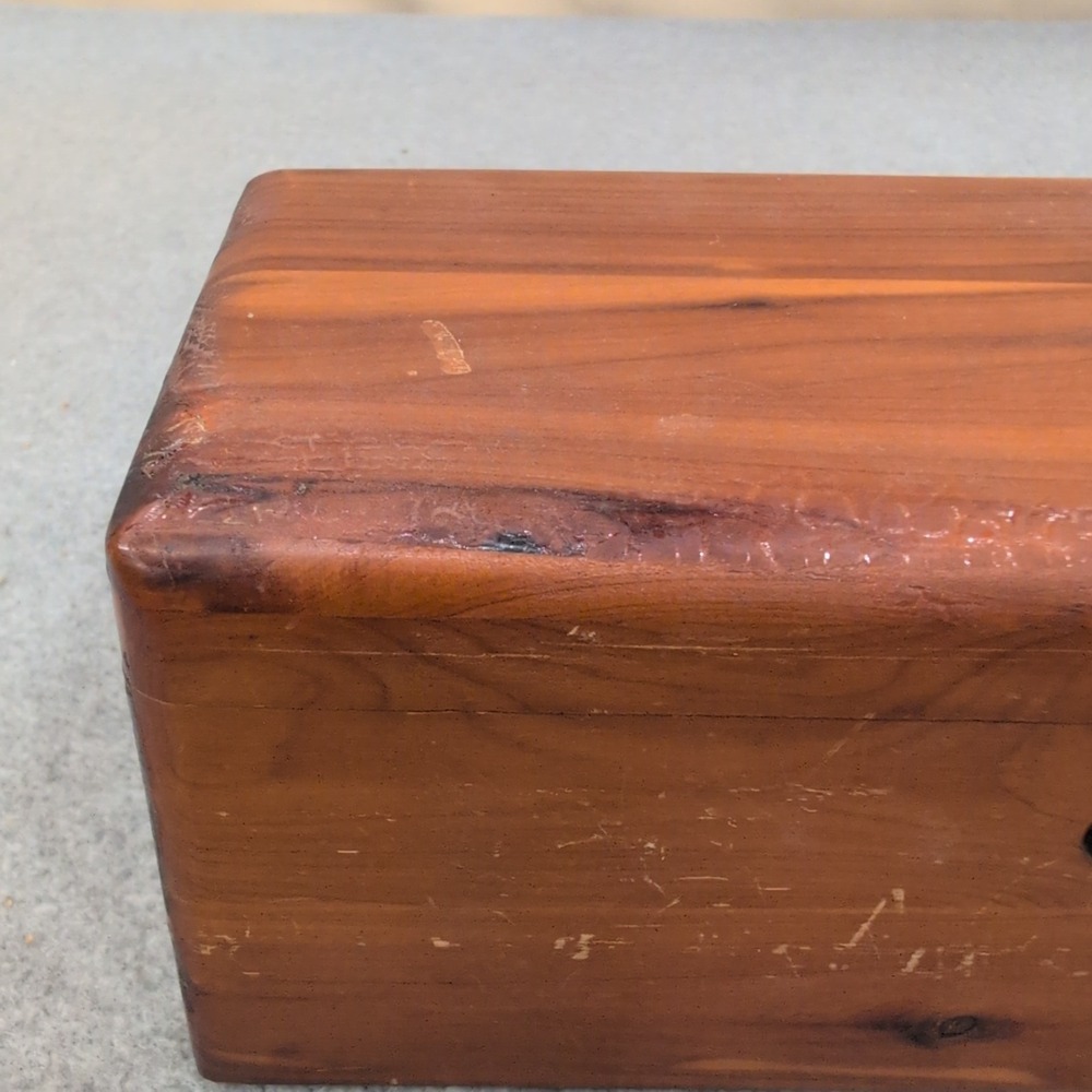 Vintage Lane Cedar Chest Miniature Jewelry Trinket Box Geo Cater Furniture Co - Picture 3 of 15